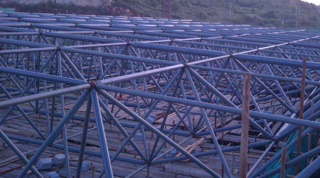 高安概述网架加工中对钢材的质量的过细恳求